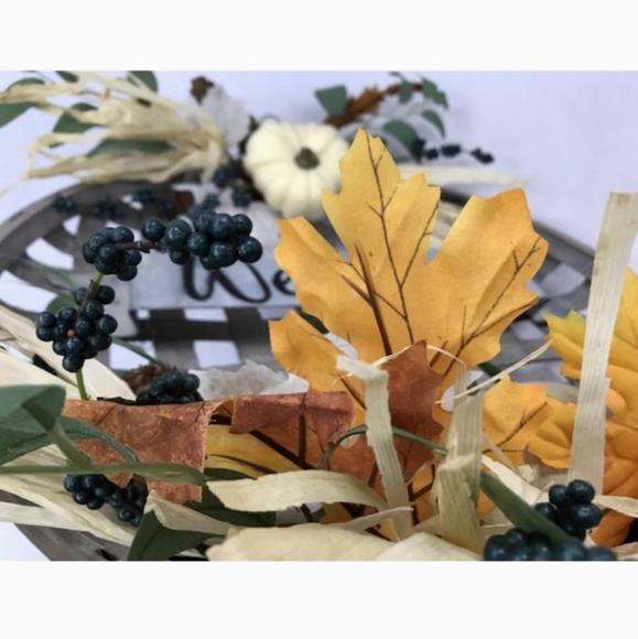 Holiday Living Tobacco Basket Welcome Basket, Pumpkin &  Pinecone Wreath - Picture 7 of 9